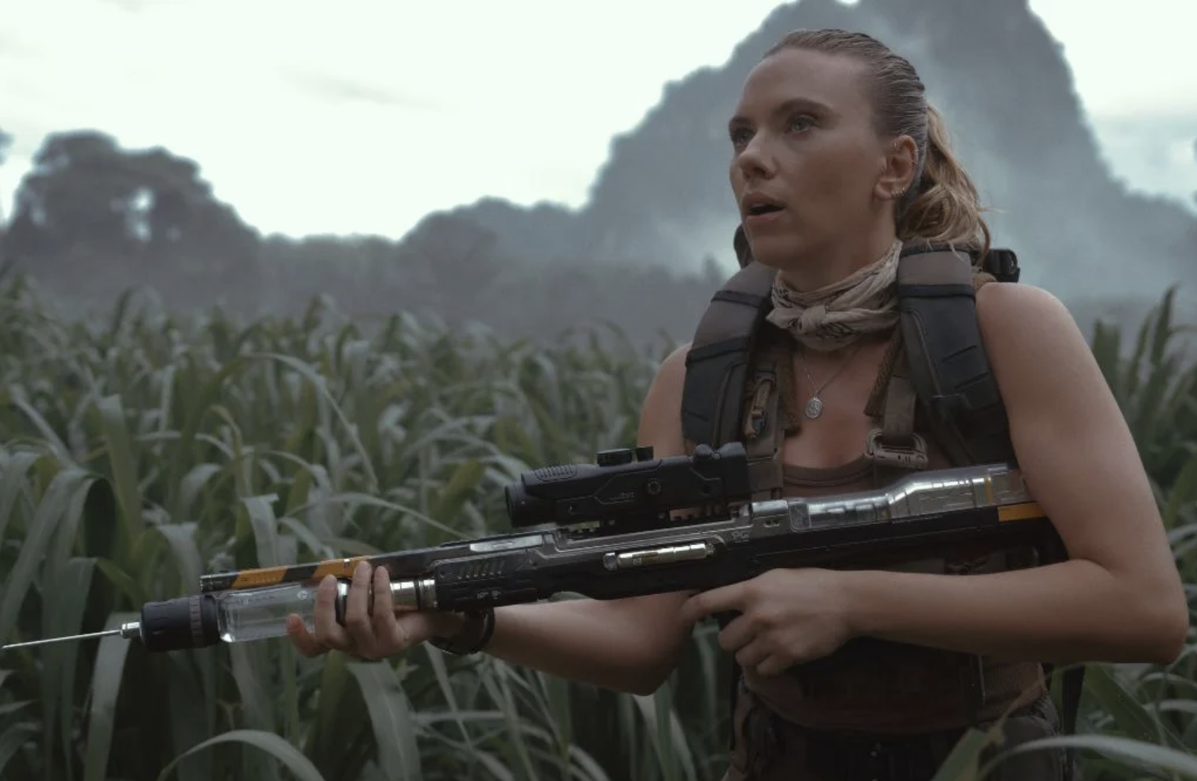 Scarlett Johansson Becomes Highest Grossing Actor